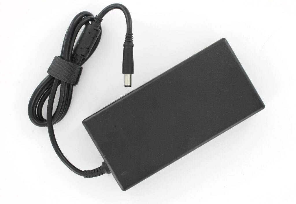 Laptop AC Adapter 240W (J938H)