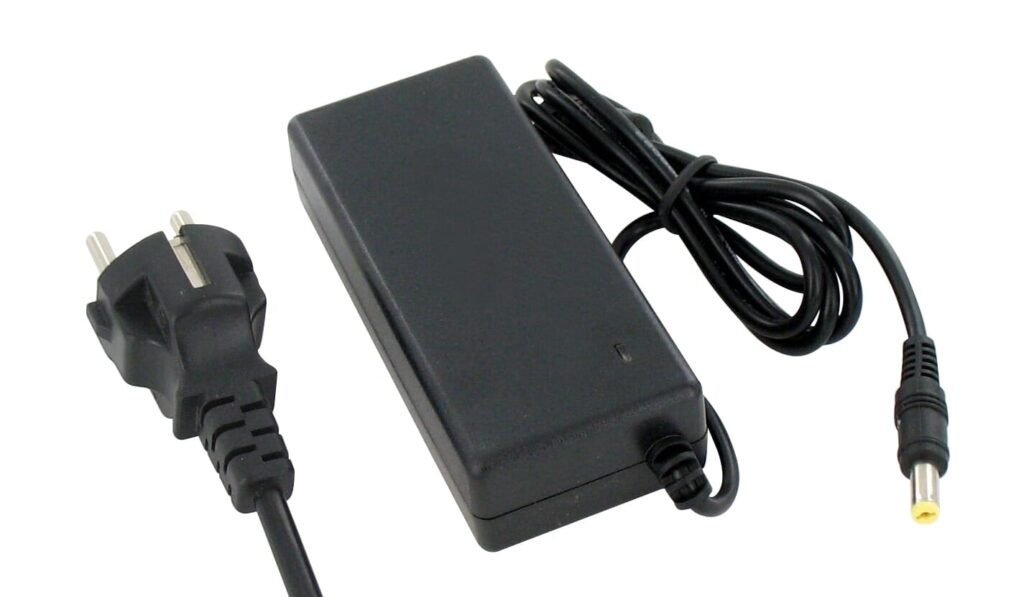 Laptop AC Adapter 65W (BLA020041)