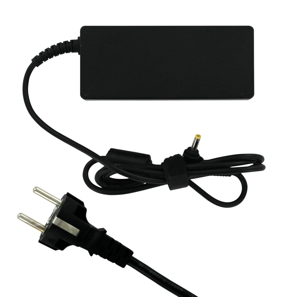 Laptop AC Adapter 65W (P1053709)